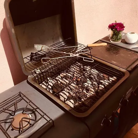 Pizzi Corricella * Прочида
